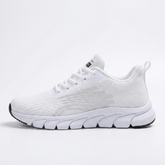 Strider — Atletische mesh-sneaker met gesegmenteerde zool