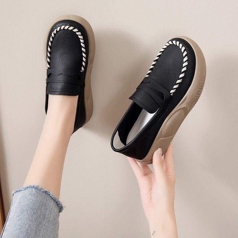 Ultra-comfortable classic sneakers | QYVEN