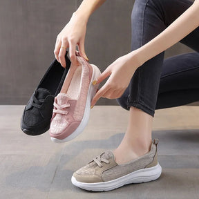 Orthopedic and stylish shoes